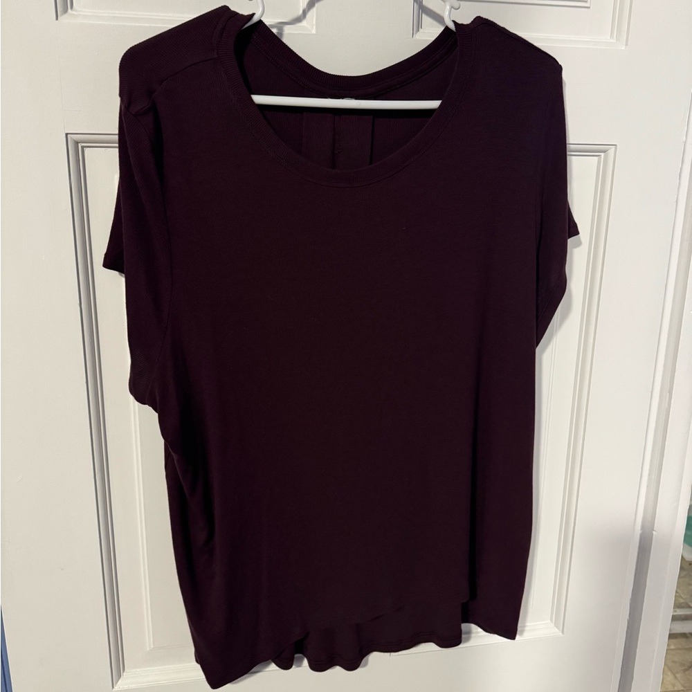 Athleta high low short sleeve tee